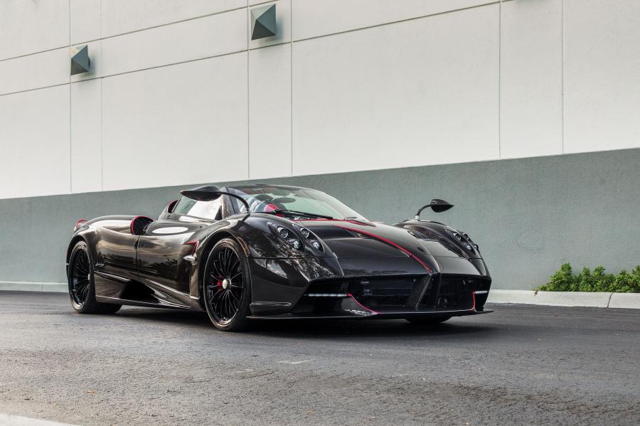  Pagani Huayra Roadster (94 of 100) 2017 года  (NA) (фото 33 из 61)